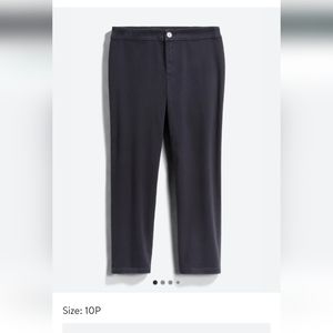 Navy super soft capri pants 10P